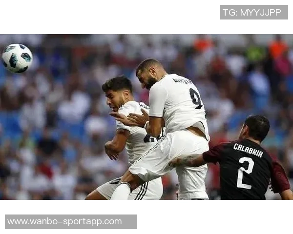 进攻火力全开三球首节10分钟狂砍15分3板展现绝佳状态 进攻火力全开三球首节10分钟狂砍15分3板展现绝佳状态