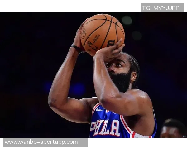 哈登首节三分球失准却依然贡献10分1板3助表现引发热议