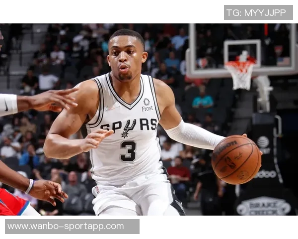 米奇约翰逊谈战胜雷霆的经验分享首次完整阵容让我们一边比赛一边成长