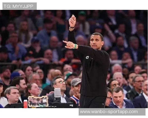 怀特谈马祖拉理念强调多元影响赢球不应以投篮表现自我定义